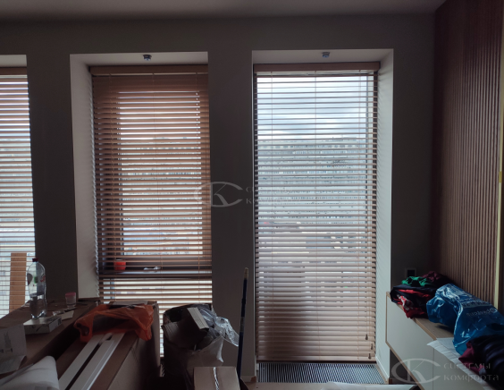 Горизонтальные жалюзи